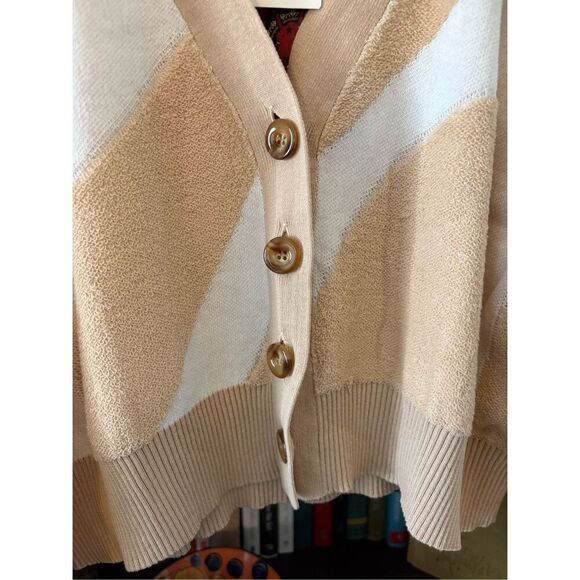 NWT Happy Sheep Tan & White Swirl Cardigan Size Medium $290 MSRP - Picture 7 of 7